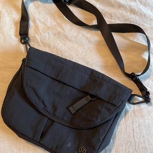Lululemon crossbody